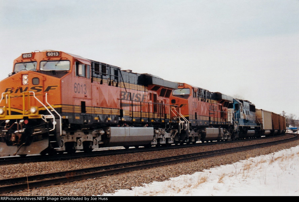 BNSF 6013 East